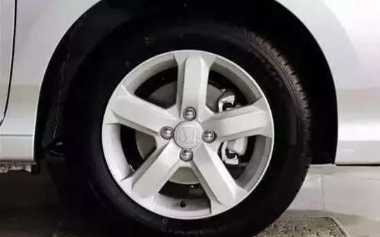 愛車小知識(shí) | 汽車保養(yǎng)小常識(shí)-第5張圖片-鄭州市冠恒貿(mào)易有限公司【官方網(wǎng)站】-車用潤(rùn)滑油服務(wù)專家